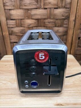 Hamilton Beach Digital 2-slice Toaster
